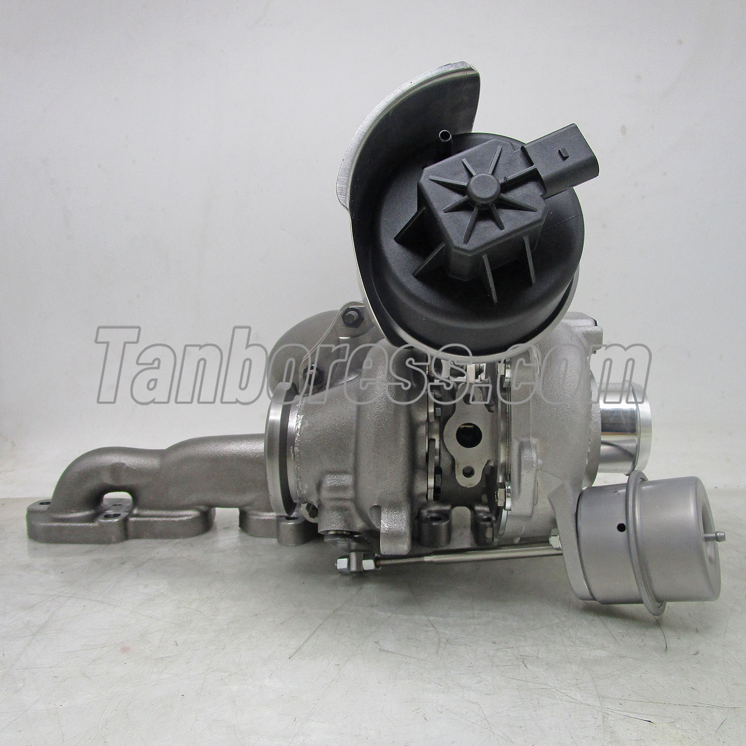 Turbocharger for Volkswagen ( VW ) CFCA R2S KP35 + K04 10009700027 03L145701G